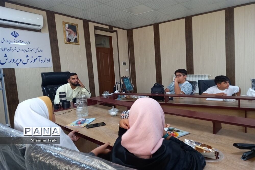 برگزاری ‌ کارگاه آموزشی  عکاسی  برای  دانش آموز  خبرنگاران  پانا  شهر  جوادآباد