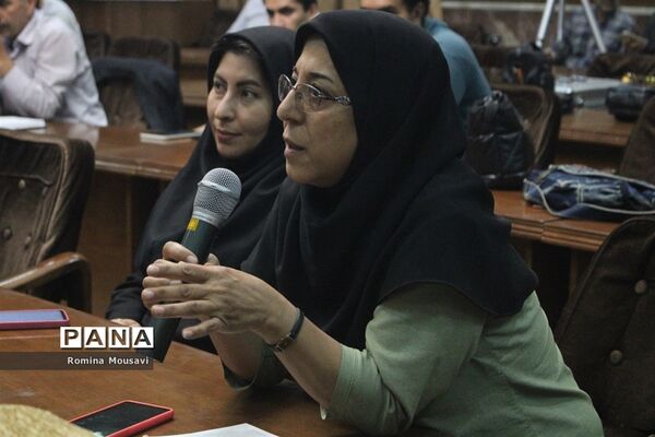 نشست خبری مدیرکل فرهنگ و ارشاد اسلامی آذربایجان شرقی