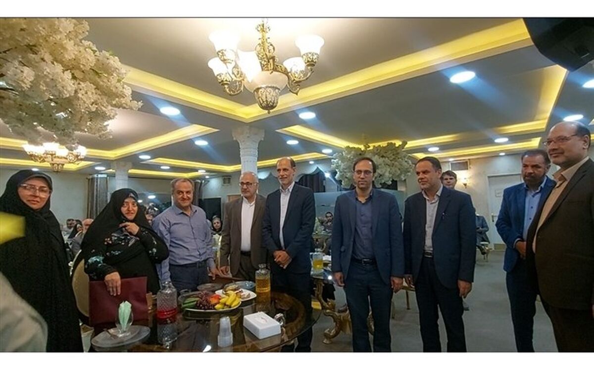 برگزاری جشنواره ستارگان نیک‌اندیش و تجلیل از خیرین مدرسه‌ساز آموزش وپرورش ناحیه ۴ اصفهان