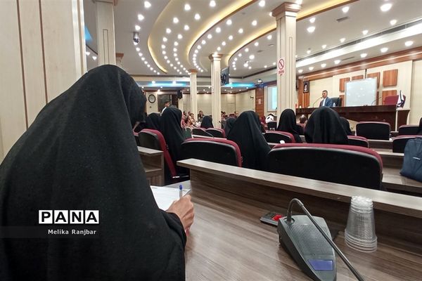 آیین افتتاحیه و نشست توجیهی «لیگ جت» دانش آموزی در قم