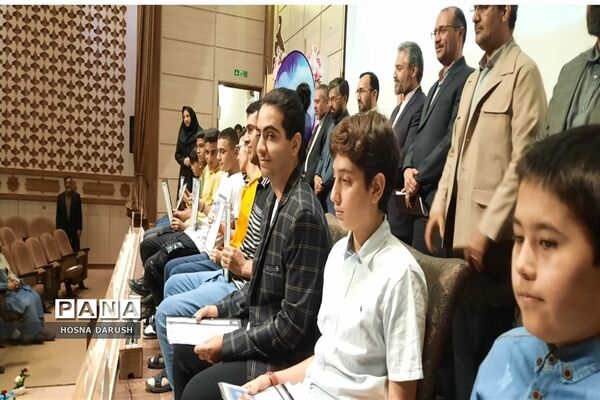 جشنواره نوجوان سالم و کانون یاریگران زندگی استان خراسان رضوی