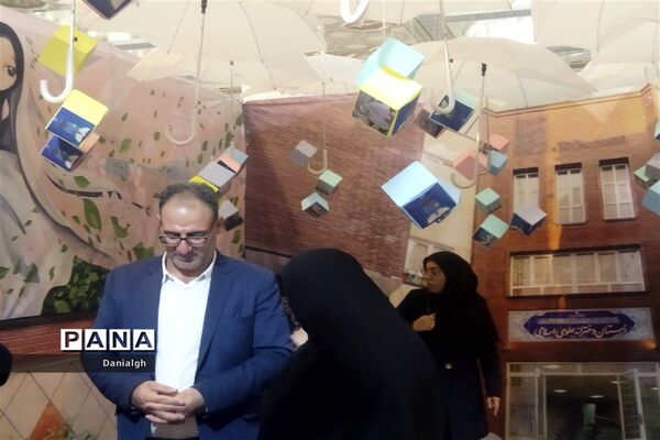 بازدید سرپرست  آموزش و پرورش منطقه ١٢ از رویداد بین المللی الفتا