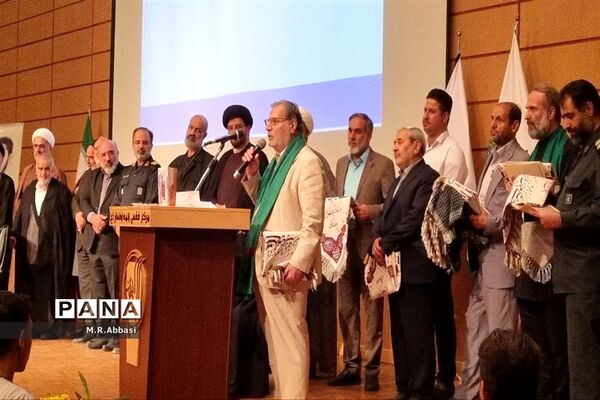 مرلسم گرامیداشت دانش‌آموز شهید «حسین مالکی نژاد» شهید شاخص کشور