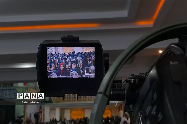 اجتماع بزرگ مدافعان حریم خانواده در اهواز