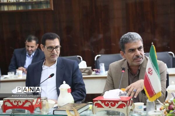 جلسه مدیران و روسا آموزش و پرورش شهرستان‌ها و مناطق استان بوشهر