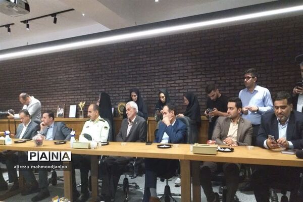 حضور وزیر جهاد کشاورزی در گلوگاه