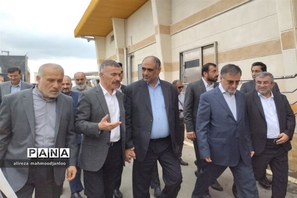 حضور وزیر جهاد کشاورزی در گلوگاه