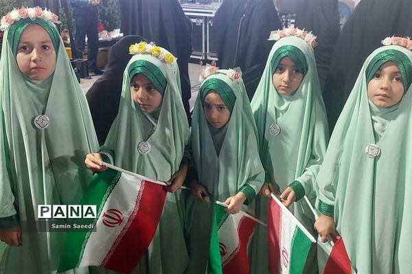 جشن بزرگ فرشته‌ها به مناسبت روز حجاب و عفاف در شیراز