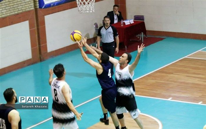 حضور ۲۶ تیم در بسکتبال نمایانگر استقبال فرهنگیان است