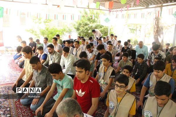 برگزاری نماز جماعت در اردوهای استانی یاورمربیان  شهرستان های استان تهران
