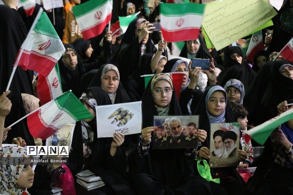 همایش خانوادگی عفاف و حجاب در قم