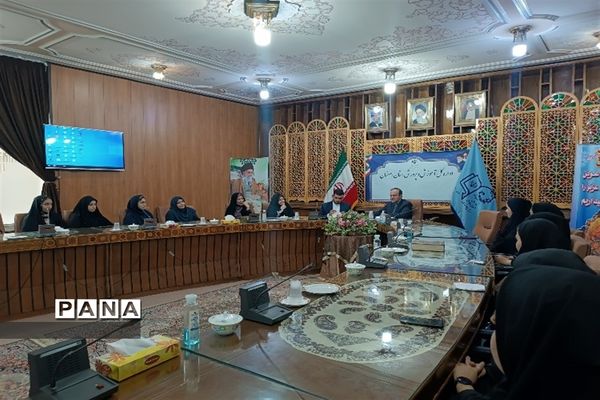 معاون پرورشی و فرهنگی اداره‌کل آموزش و پرورش استان اصفهان دانش‌آموزان مدارس منطقه حصه