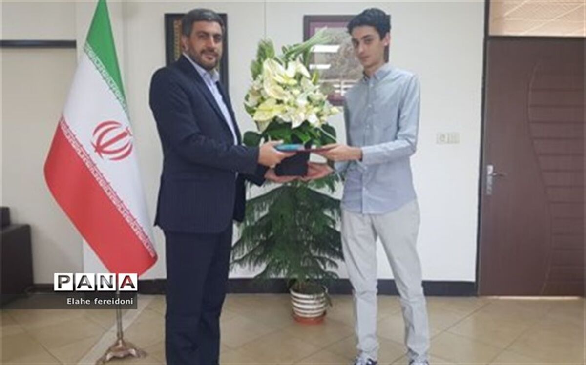 دانش‌آموزان نخبه از سرمایه‌های پیشرفت کشور هستند