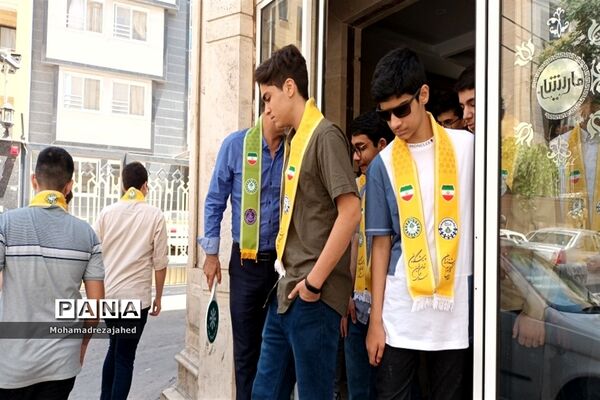 اعزام ۵۵ ‌دانش‌آموز دبیرستان تمام تشکیلاتی شیخ انصاری دزفول به اردوی زیارتی، تربیتی و سیاحتی مشهد مقدس