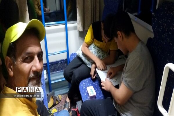 اعزام ۵۵ ‌دانش‌آموز دبیرستان تمام تشکیلاتی شیخ انصاری دزفول به اردوی زیارتی، تربیتی و سیاحتی مشهد مقدس