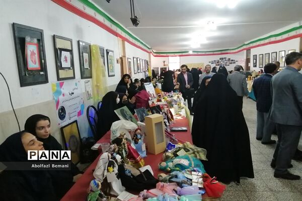 آغاز فعالیت پایگاه‌های تابستانی مهارت‌آموزی دانش‌آموزی در استان قم