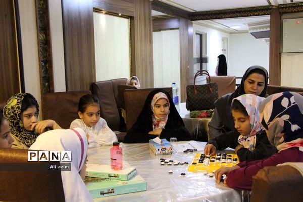 برگزاری مسابقات مرحله استانی بازی‌های فکری رشته اتللو سازمان دانش‌آموزی استان یزد