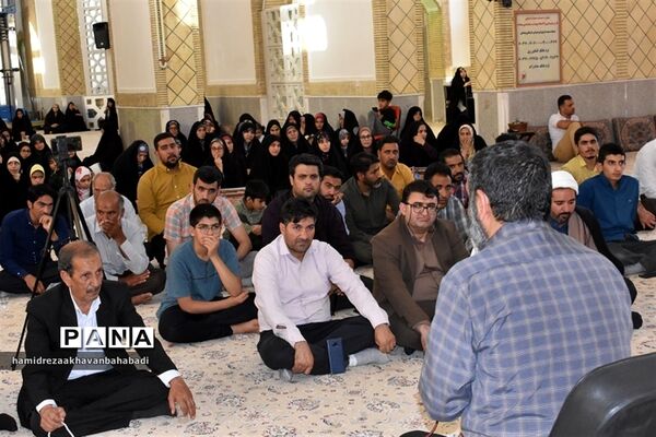 برپایی گردهمایی اصحاب عشق با حضور حاج حسین یکتا در بهاباد