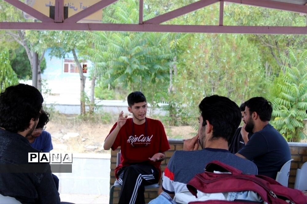 اردوی یک‌روزه دانش‌آموزی