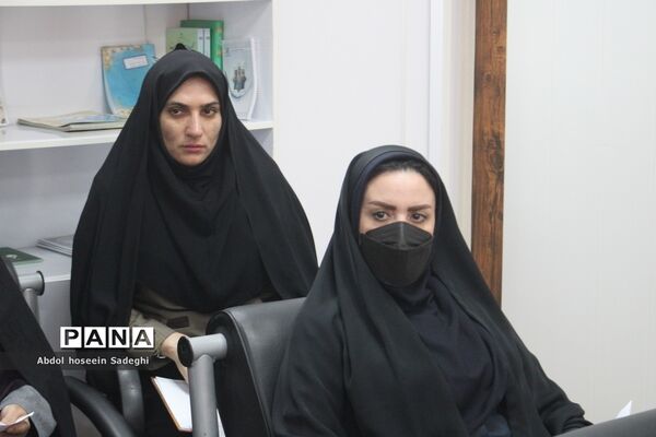 نشست توجیهی تسهیل‌گران آزمون استخدامی آموزش و پرورش استان بوشهر