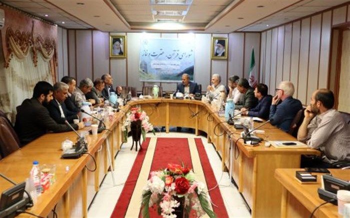 اقامه نماز پیشانی تمام فعالیت‌های تربیتی است