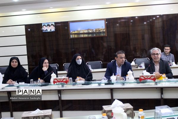 جلسه کار‌گروه توسعه مدیریت آموزش و پرورش استان بوشهر