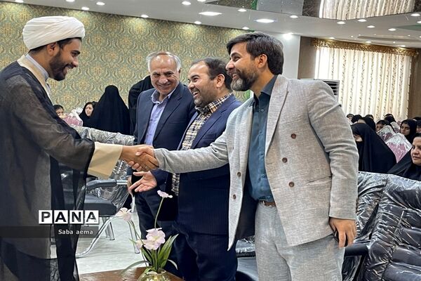 برگزاری مراسم تجلیل از برگزیدگان دختر جشنواره قرآن‌‌ و فرهنگی هنری در کاشمر