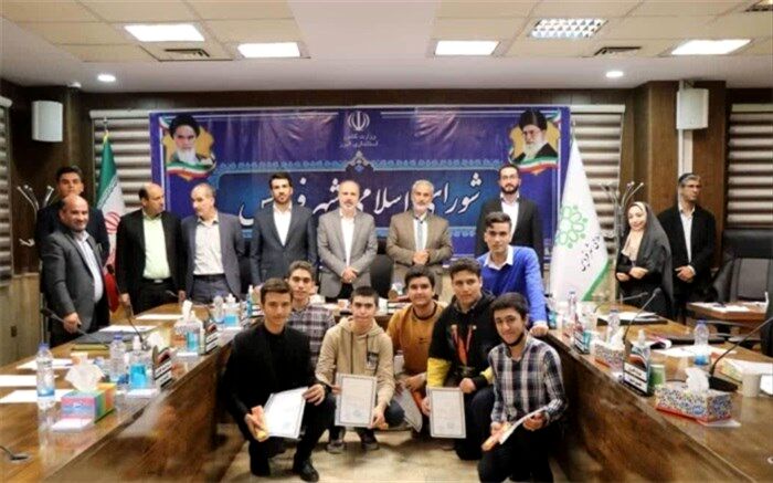 مشکلات و معضلات دانش‌آموزان با همکاری آموزش‌و‌پرورش و شورای شهر قابل حل است