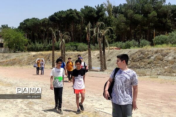 اردوی یک‌روزه دانش‌آموزان منتخب شهرستان شهریار در اردوگاه استانی شهید‌محمد منتظری