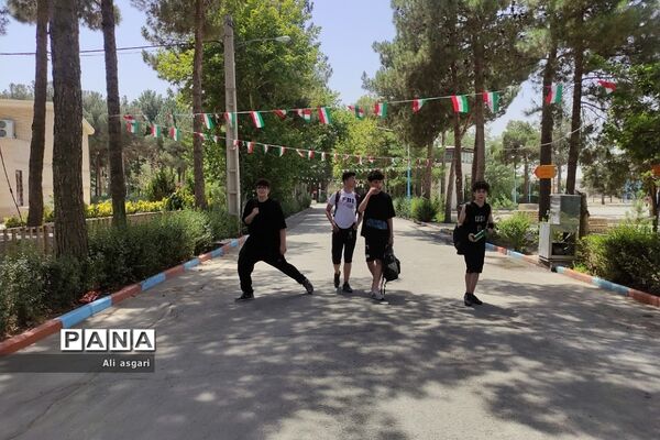 اردوی یک‌روزه دانش‌آموزان منتخب شهرستان شهریار در اردوگاه استانی شهید‌محمد منتظری