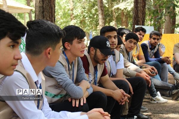 دوره‌های آموزشی اردوی  پسران یاور مربی‌ شهرستان‌های تهران