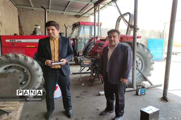 برگزاری دوره‌های کارورزی تابستانه ‌هنرستان پسرانه  امام خامنه‌ای شهرستان مرزی  کلات