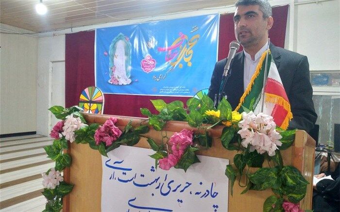 نقش اولیه باورهای دینی را خانواده مهیا می‌کند