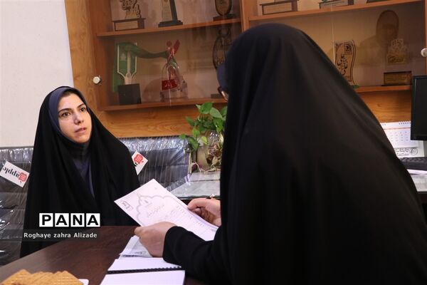 ملاقات مردمی مشاور وزیرآموزش و پرورش با جانبازان و رزمندگان