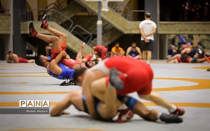 با ۵ طلا، یک نقره و ۴ برنز ؛ کشتی فرنگی جوانان ایران قهرمان آسیا شد