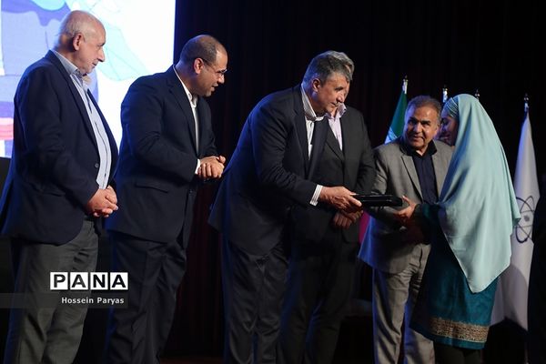 آیین انعقاد تفاهم‌نامه بین وزارت آموزش و پرورش و سازمان انرژی اتمی ایران