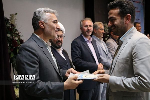 مراسم اختتامیه جشنواره‌ نوجوان سالم در آذربایجان غربی