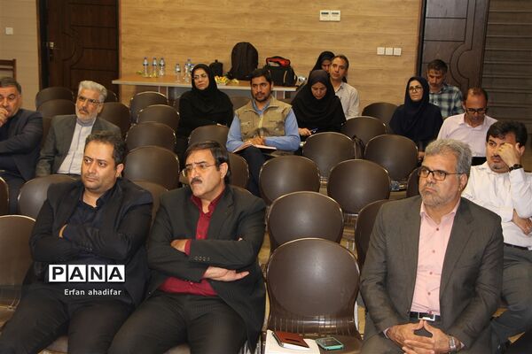 نشست خبری مدیرکل بهزیستی استان یزد به‌مناسبت هفته بهزیستی