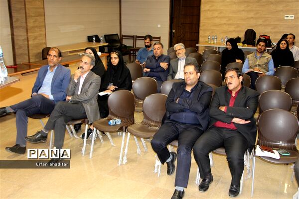 نشست خبری مدیرکل بهزیستی استان یزد به‌مناسبت هفته بهزیستی