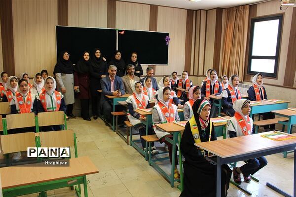 بازدیدمعاون فعالیت‌های دانش‌آموزی سازمان دانش‌آموزی کشور از پایگاه های اوقات فراغت سازمان دانش آموزی-3