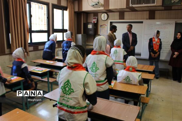 بازدیدمعاون فعالیت‌های دانش‌آموزی سازمان دانش‌آموزی کشور از پایگاه های اوقات فراغت سازمان دانش آموزی-3