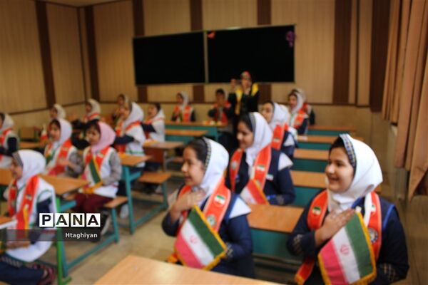 بازدیدمعاون فعالیت‌های دانش‌آموزی سازمان دانش‌آموزی کشور از پایگاه های اوقات فراغت سازمان دانش آموزی-3
