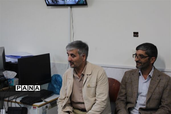 بازدیدمعاون فعالیت‌های دانش‌آموزی سازمان دانش‌آموزی کشور از پایگاه های اوقات فراغت سازمان دانش آموزی استان اصفهان