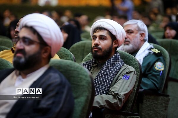 اختتامیه نمایشگاه تخصصی عملکرد و پیشرفت و محلات مردم سالار