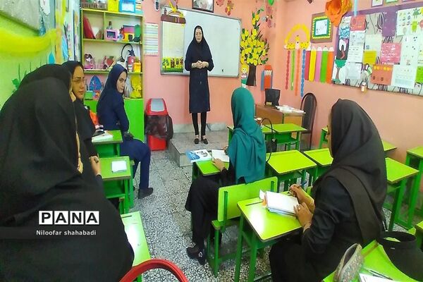 کارگاه آموزشی اختلالات یادگیری در آموزشگاه مریم ملارد