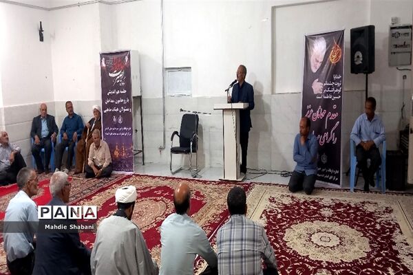 نشست مسئولان هیات‌های  مذهبی در امامزاده سید‌محمد(ع) کاشمر