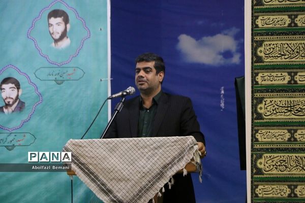 دوره توانمندسازی دست‌اندرکاران کنگره دانشجومعلمان شهید کشور در قم