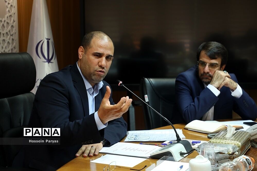 دیدار جمعی از خیرین سلامت کشور با وزیر آموزش و پرورش