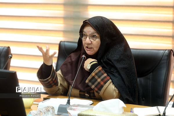 دیدار جمعی از خیرین سلامت کشور با وزیر آموزش و پرورش