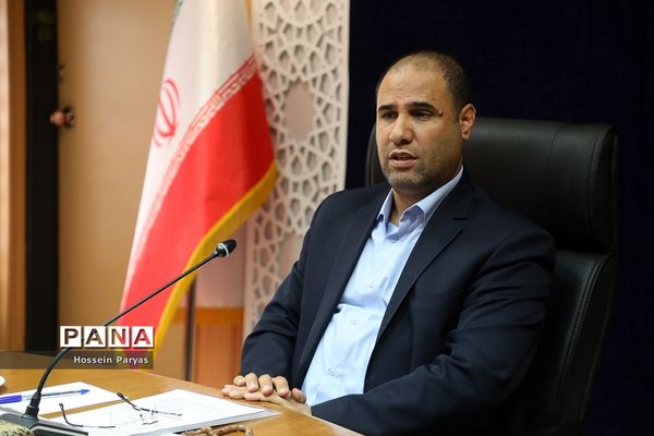 دیدار جمعی از خیرین سلامت کشور با وزیر آموزش و پرورش